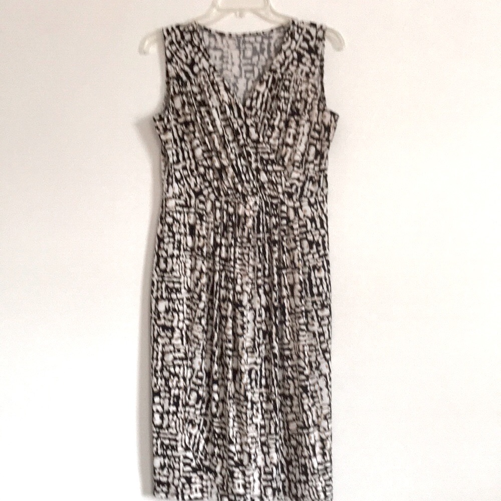 Sleeveless midi  dress size S fits M